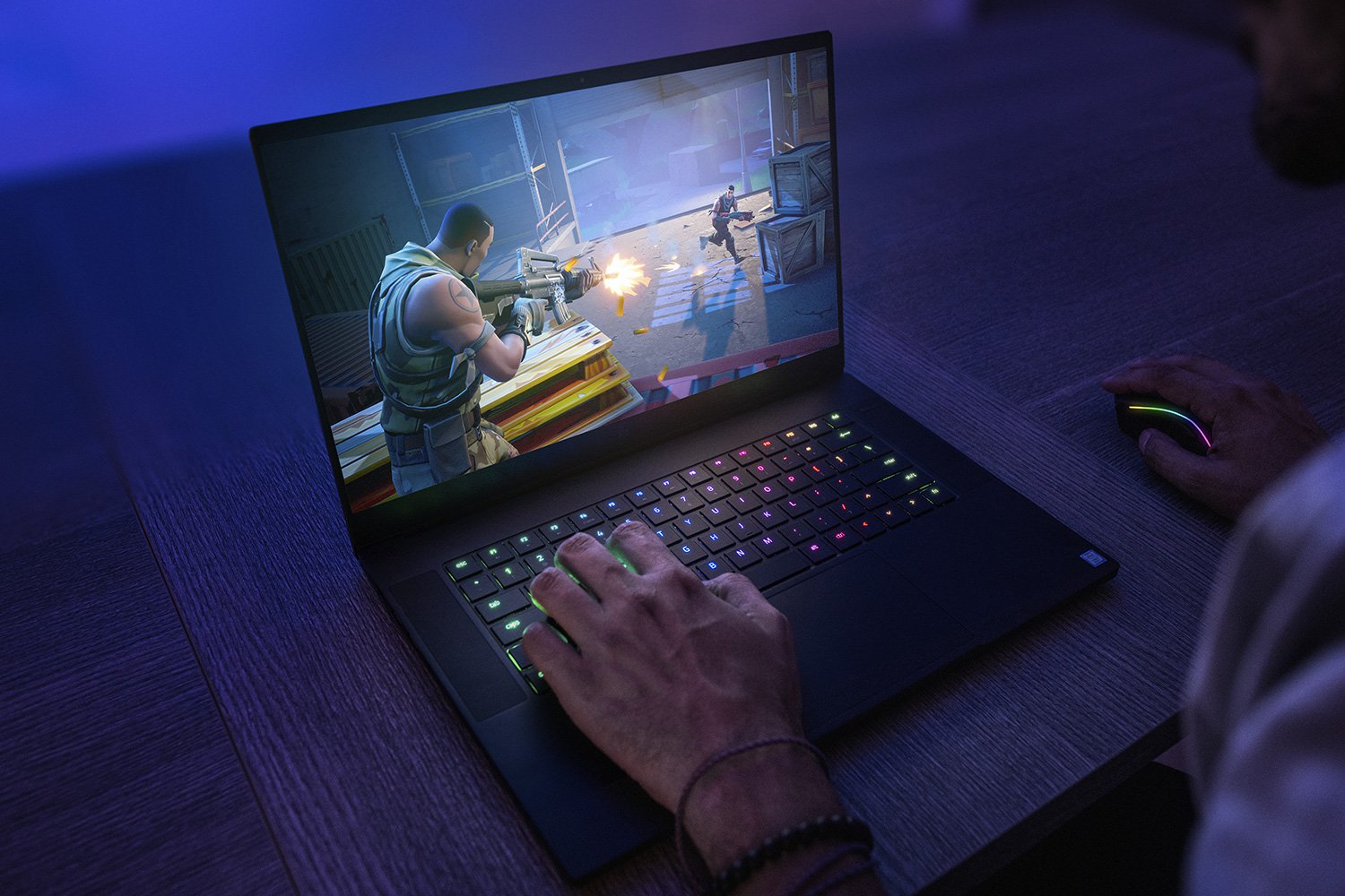 لپ تاپ ریزر RAZER Blade 15 Advanced RZ09 0330 5 لپ تاپ ریزر RAZER Blade 15 Advanced RZ09 0330